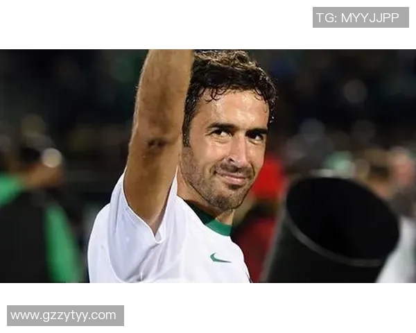 当今足球明星告别视频集锦回顾他们辉煌的职业生涯与感人瞬间